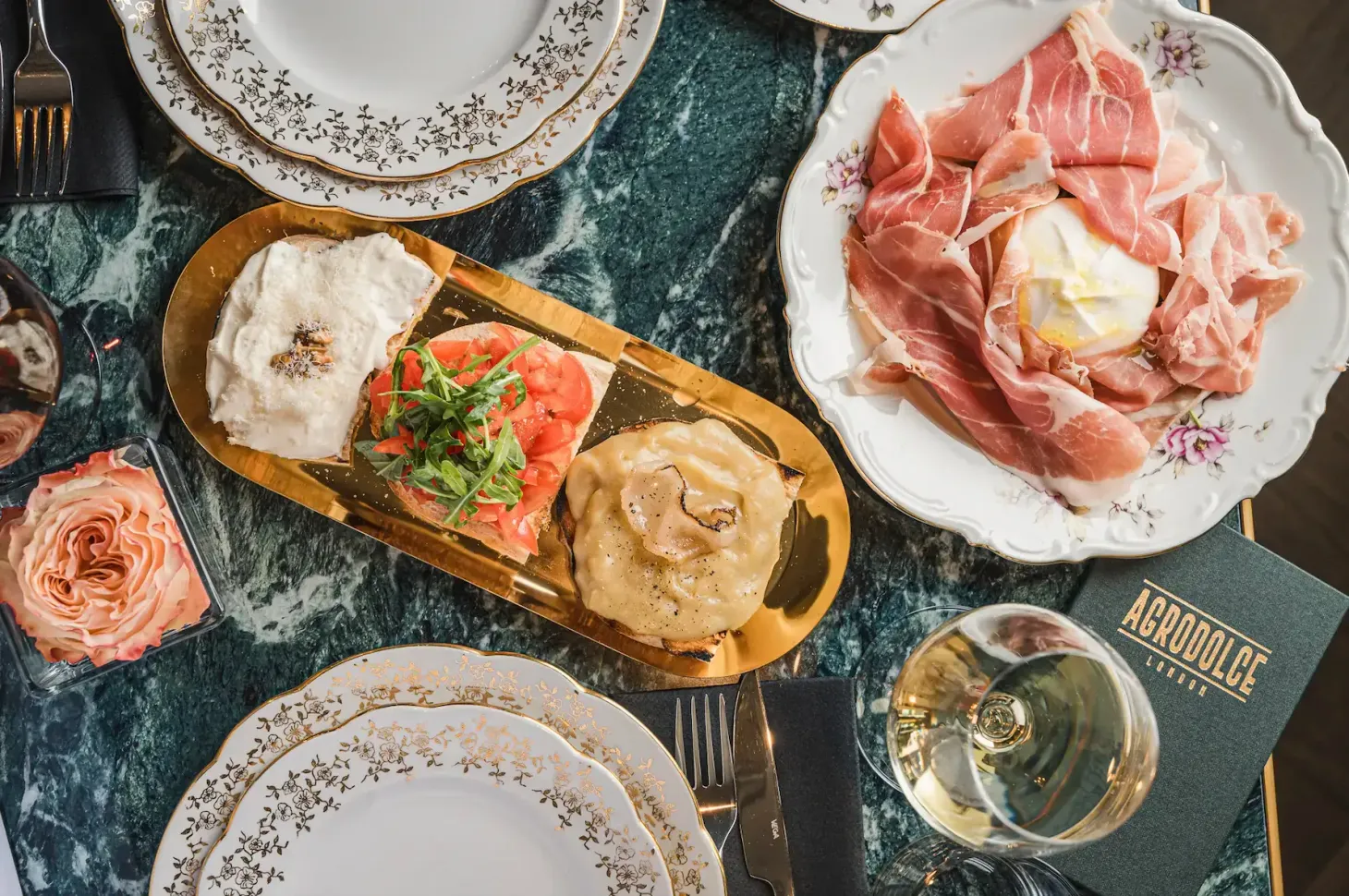 🔒 VIP CLUB: 25% off food in Fitzrovia every Sun-Thurs until 7th September